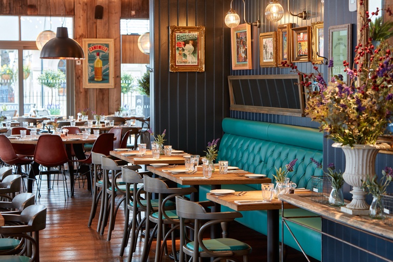 French Restaurant in Mere Green, Mulberry Walk Bistrot Pierre